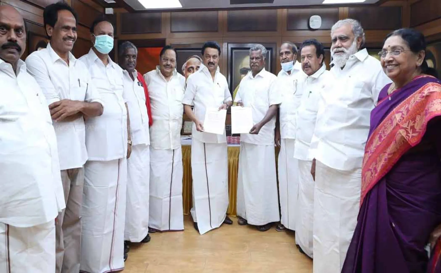 TN ASSEMBLY ELECTION DMK AND CPI ALLIANCE AGREEMENT SIGNS 